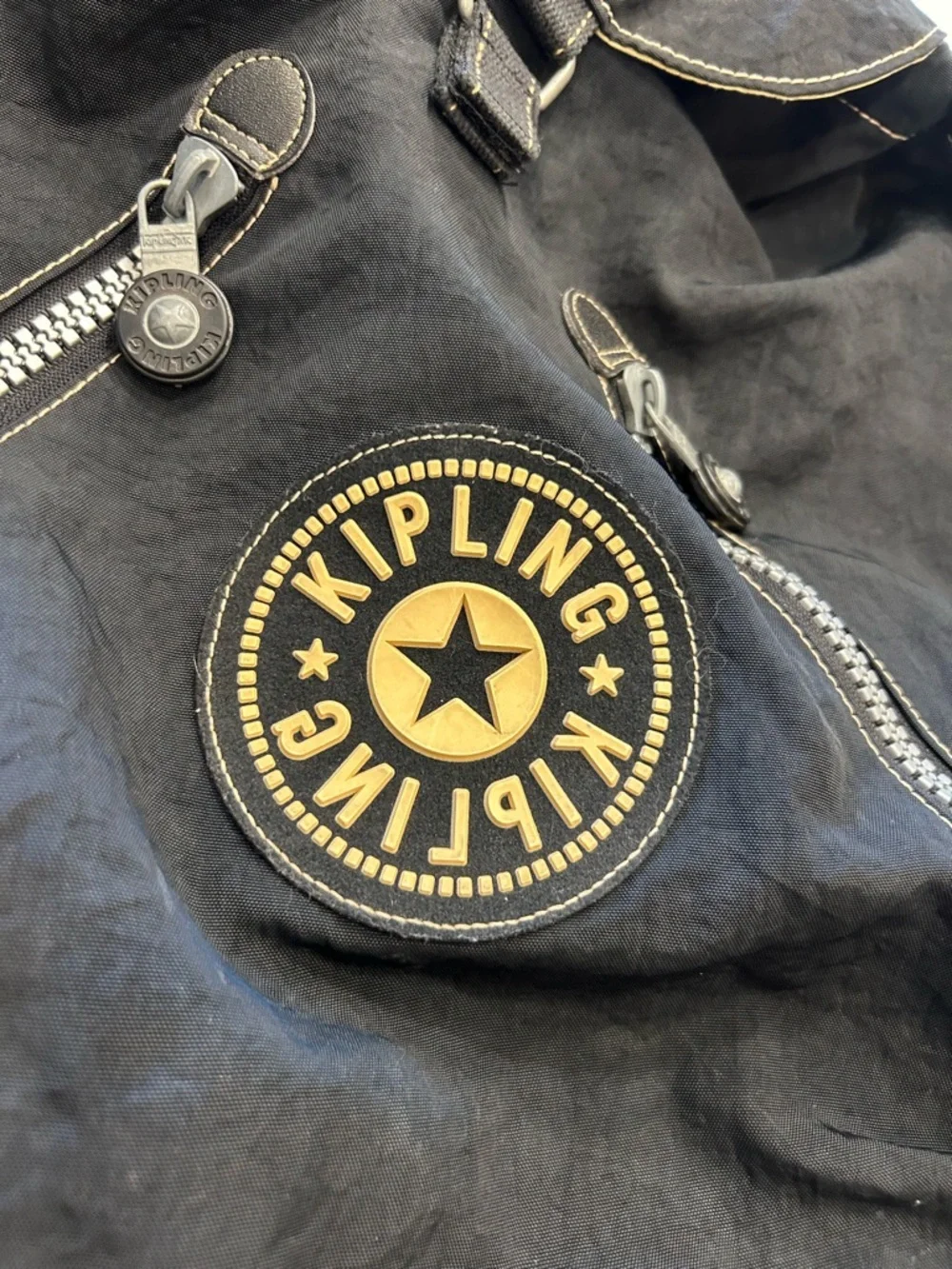 Kipling vintage black